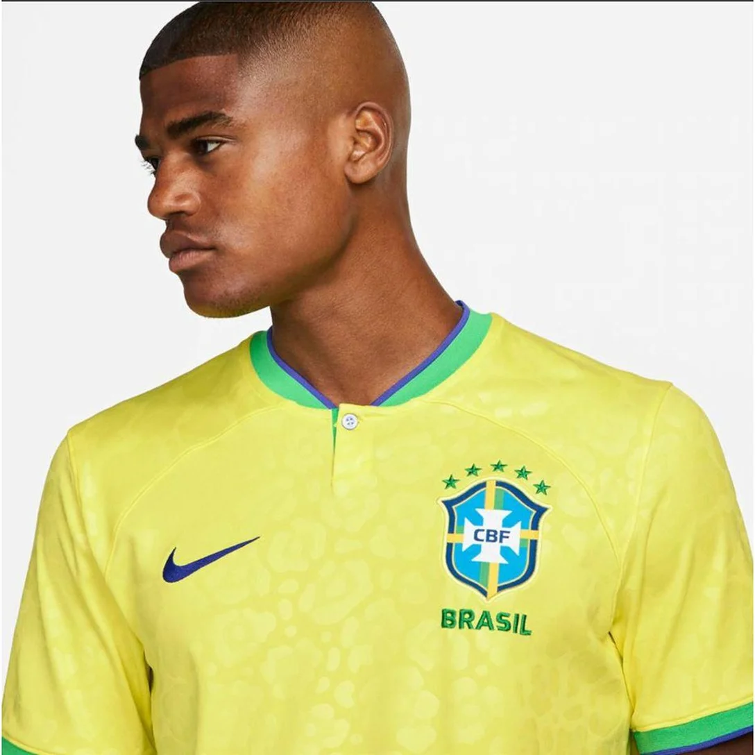 Camisa Brasil Nike 22/23 Copa do Mundo Catar - Torcedor Amarela — imagem 2